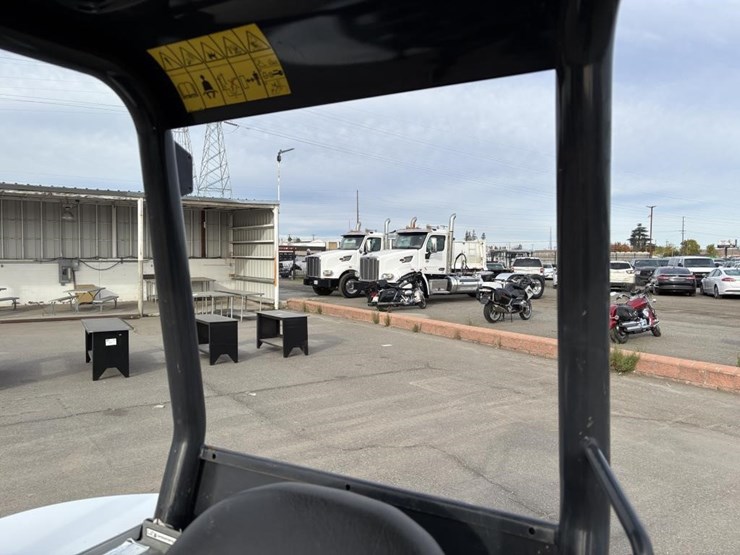 2021-bobcat-e35-image-36