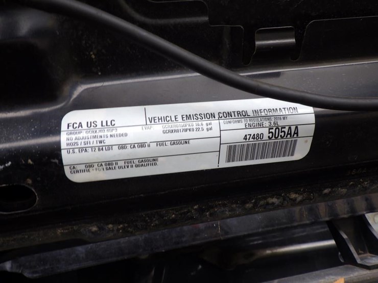 2016-jeep-wrangler-image-12