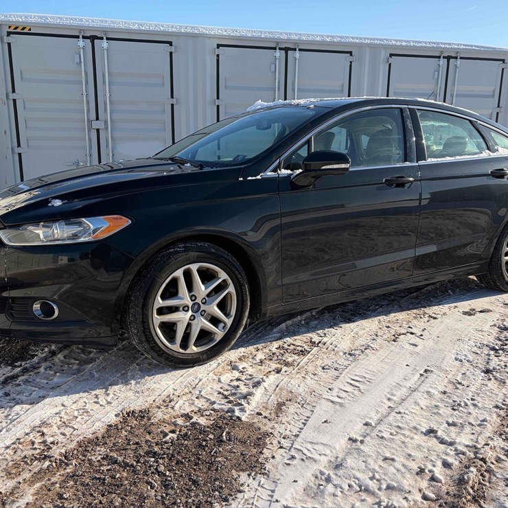 2014 Ford Fusion SE