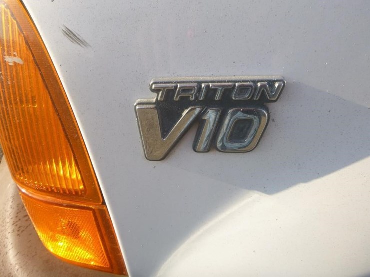 2001-ford-f350-image-19