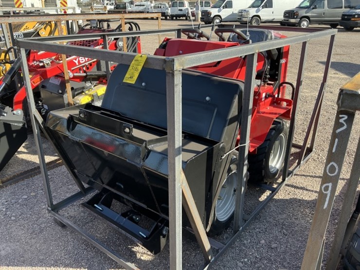 2025-agt-sda-140w-ride-on-skid-steer-image-2