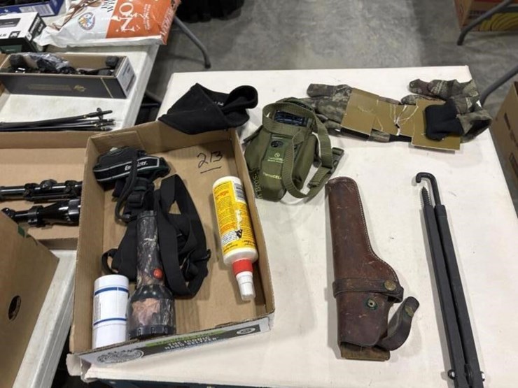 holster,-hunting-items-image-1