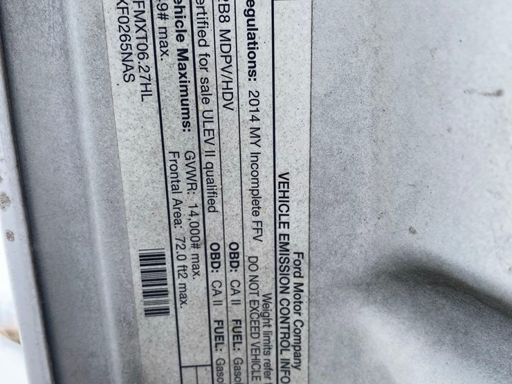 2014-ford-f350-sd-image-35