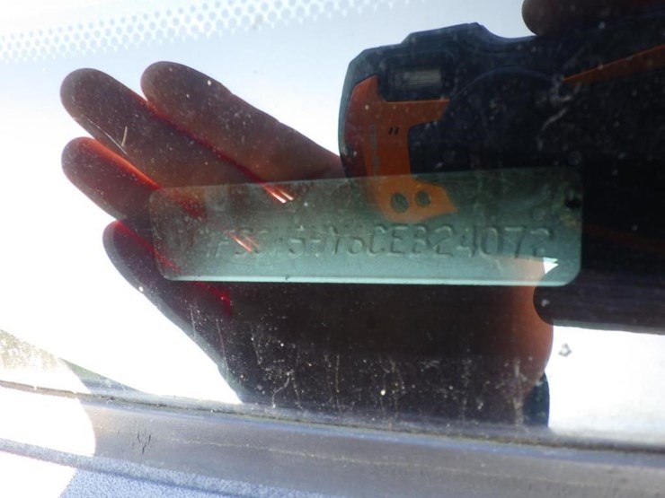 2012-ford-f550-image-22