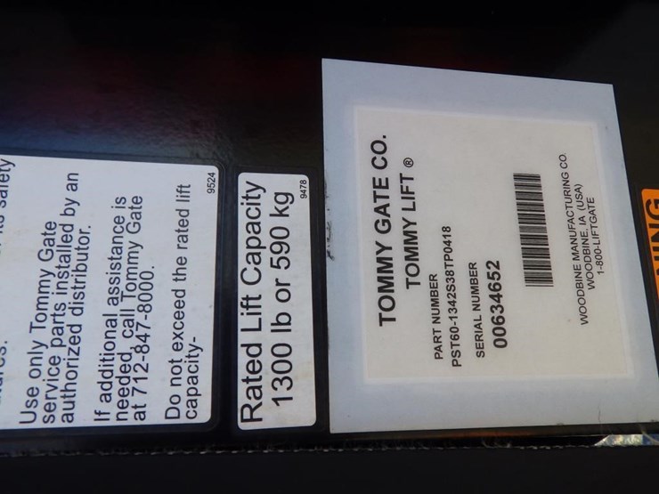 2018-chevrolet-2500hd-image-10