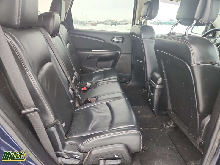 2017-dodge-journey-image-18