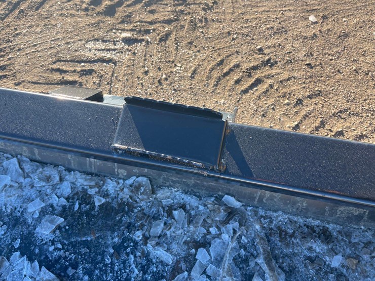 skid-steer-bucket-image-6