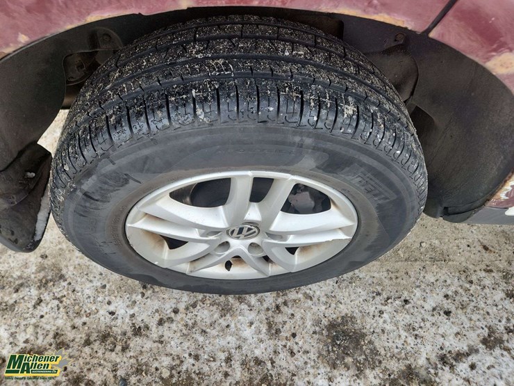 2008-volkswagen-touareg-image-8