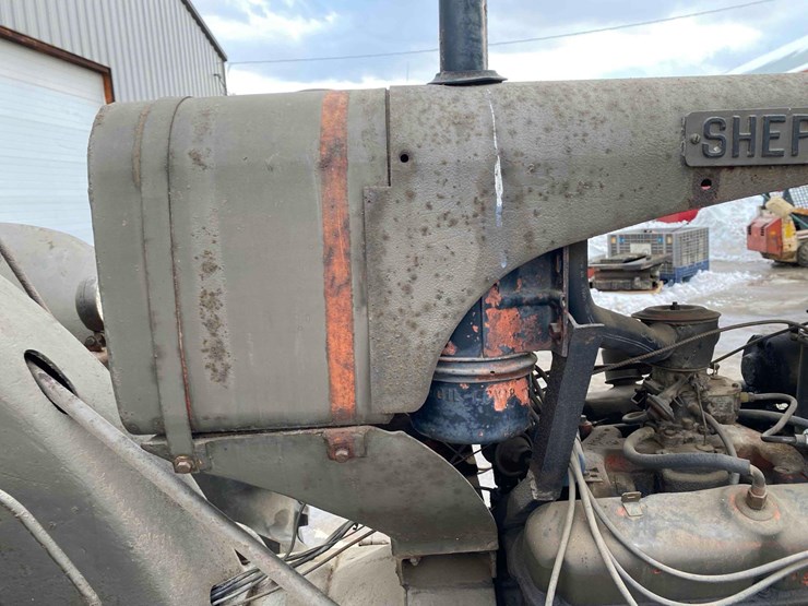 sheppard-diesel-tractor-image-13