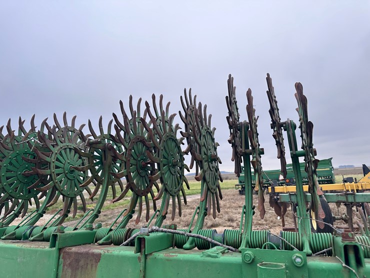 john-deere-400-image-26