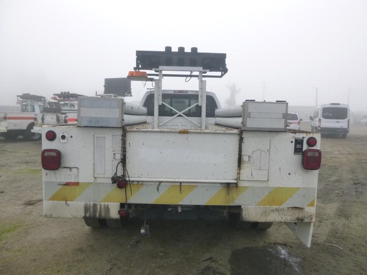 2012-ford-f450-image-8