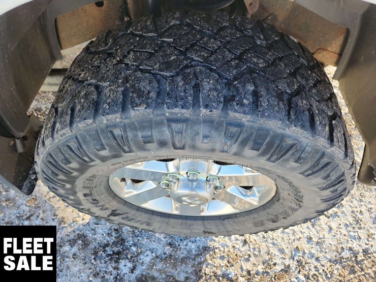 2014-dodge-2500-image-32