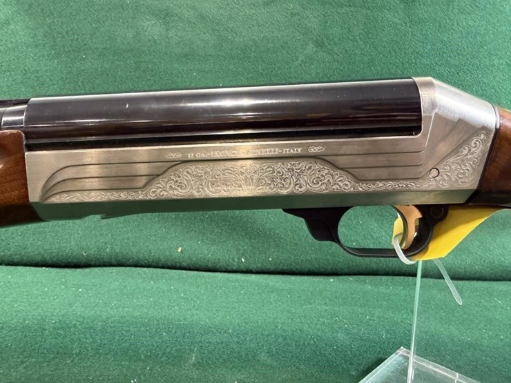 benelli-legacy-12-ga-shotgun-image-10