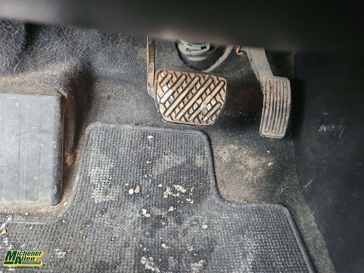 2015-nissan-pathfinder-image-25