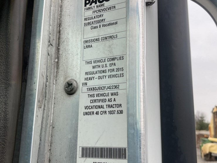 2015-kenworth-t400-image-10