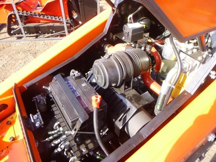 2025-sdlool-v1000-skid-steer-track-loader-image-18