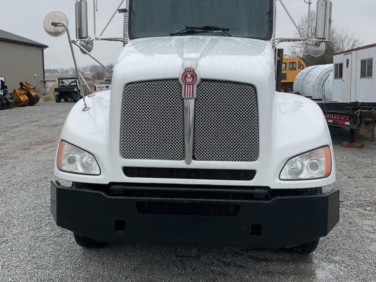 2015-kenworth-t400-image-3