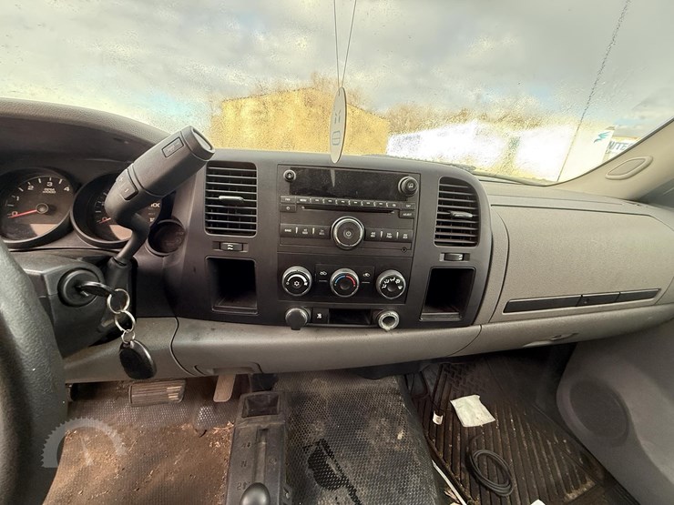 2009-chevrolet-silverado-1500-image-18