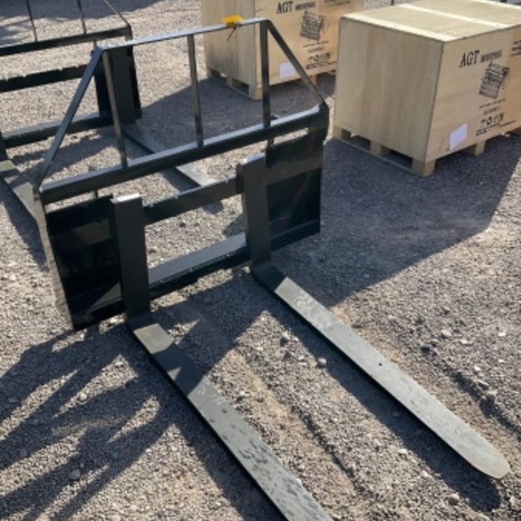 4FT PALLET FORKS FOR SKID STEER