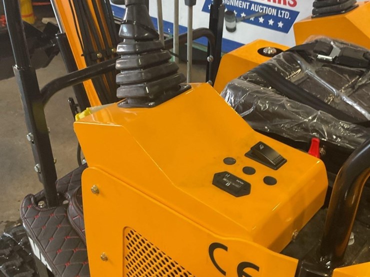 (inv.50037)-new-unused-miva-va15-mini-excavator,-13.5-hp-gas-engine,-aux.-hydraulics,-15"-bucket,-image-6