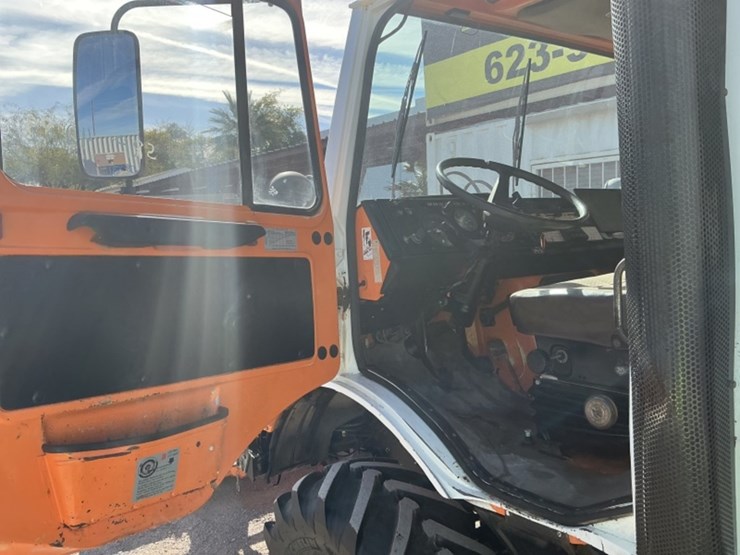 daimler-benz-ag-unimog-424-loader-truck-image-33