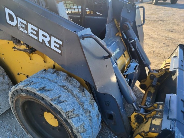 2018-deere-314g-image-36