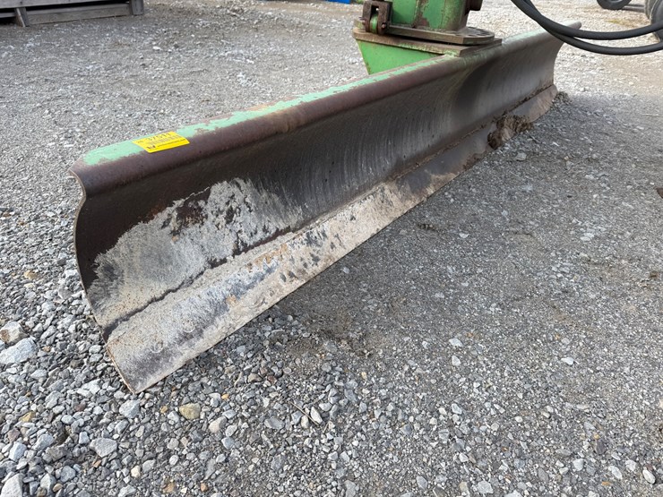 john-deere-10-image-9