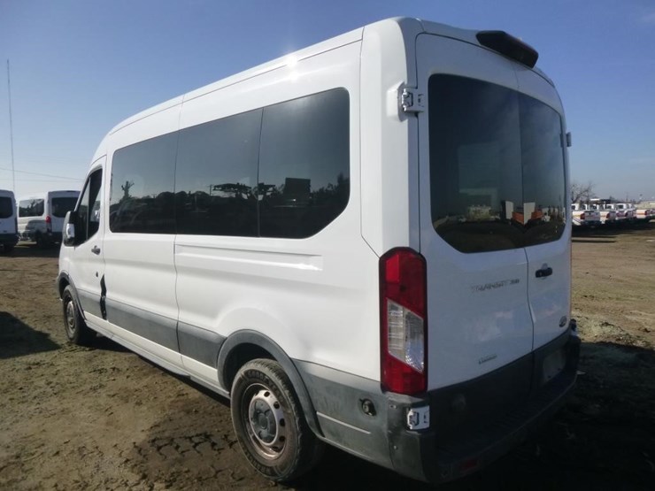 2019-ford-transit-image-4