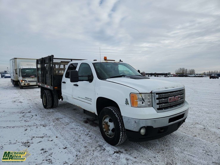 2012-gmc-sierra-3500hd-image-2