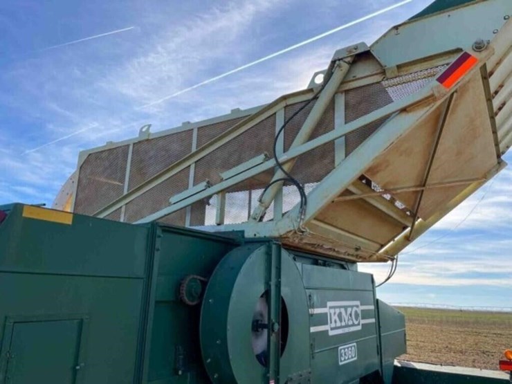 kmc-3360-peanut-harvester-image-18