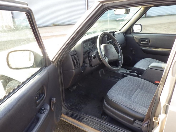 2000-jeep-cherokee-image-5