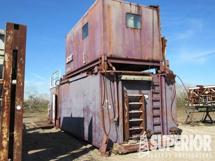 (1-50)-top-doghouse/water-tank-combo,-w/-9'h-x-20...-image-2