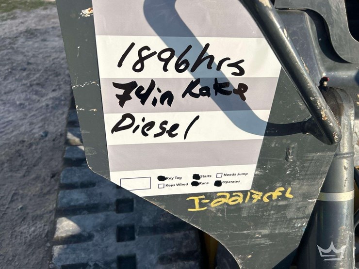 2020-deere-333g-image-18