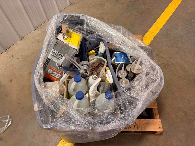 assortment-of-caulking-supplies-/w-misc-material-image-2