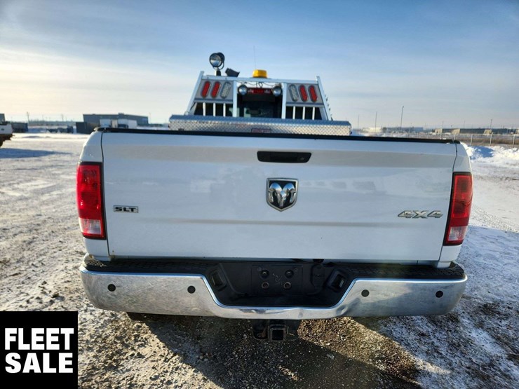 2014-dodge-2500-image-22