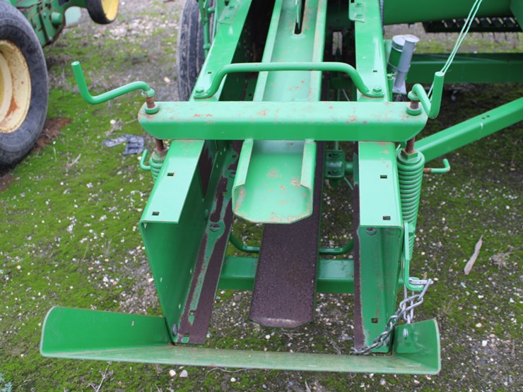 john-deere-348-image-5