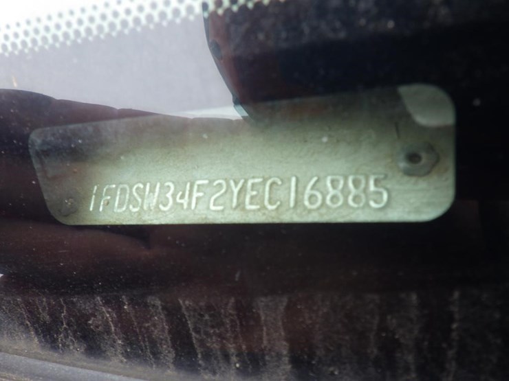 2000-ford-f350-image-16