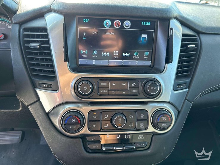 2020-chevrolet-tahoe-image-16