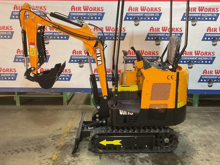 (inv.50012)-new-unused-miva-va15-mini-excavator,-13.5-hp-gas-engine,-aux.-hydraulics,-15"-bucket,-image-1