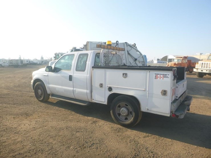 2005-ford-f250-image-4