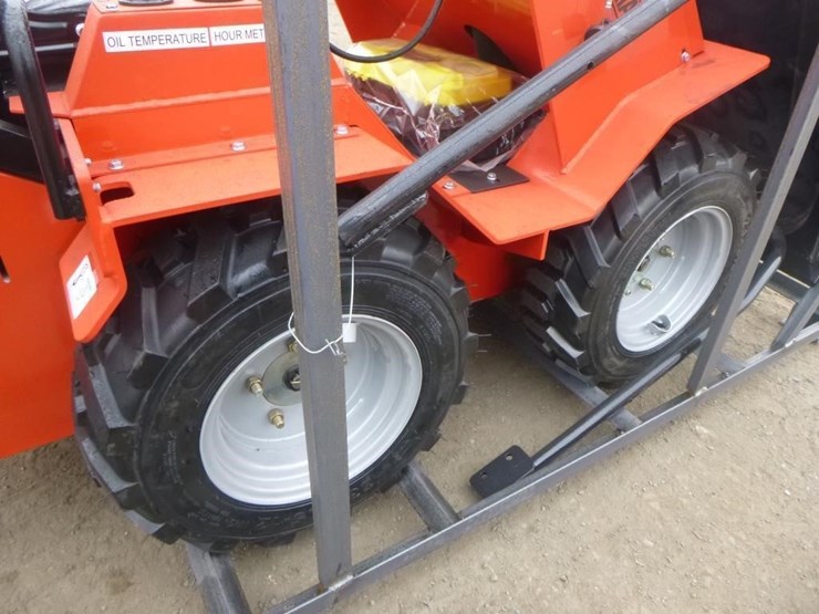 2025-agt-sda140w-skid-steer-loader-image-21