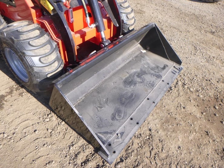 2025-sdlool-323w-skid-steer-loader-image-10