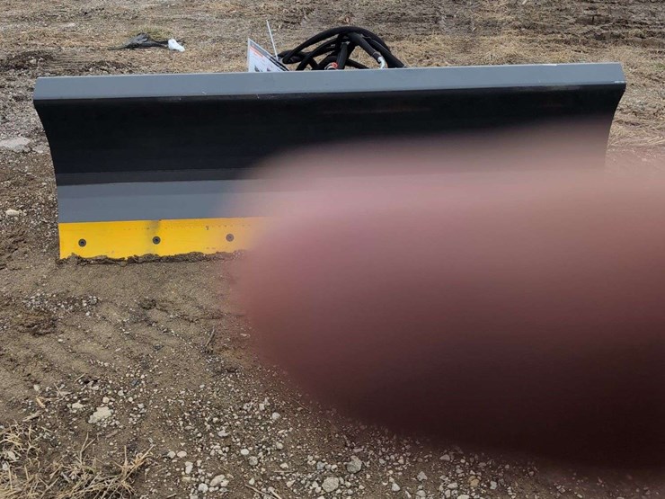 wolverine-skid-steer-6-way-dozer-blade-84"---swdb-11-84w-image-1