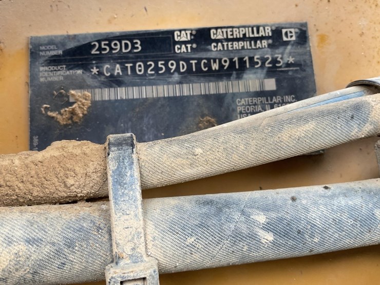2021-caterpillar-259d3-image-13