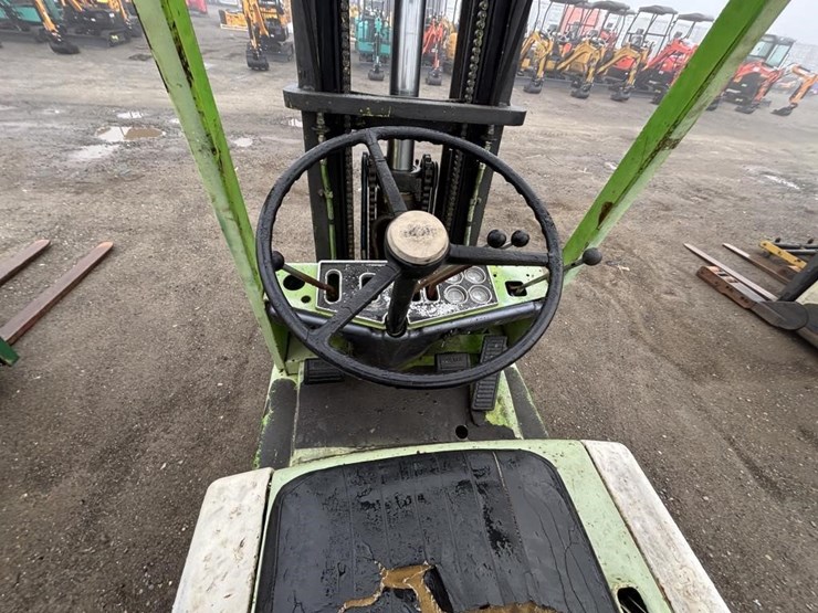 clark-c500-forklift-image-18