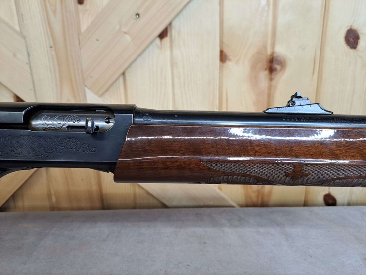 remington-model-1100-12-gauge-semiauto-shotgun-image-13