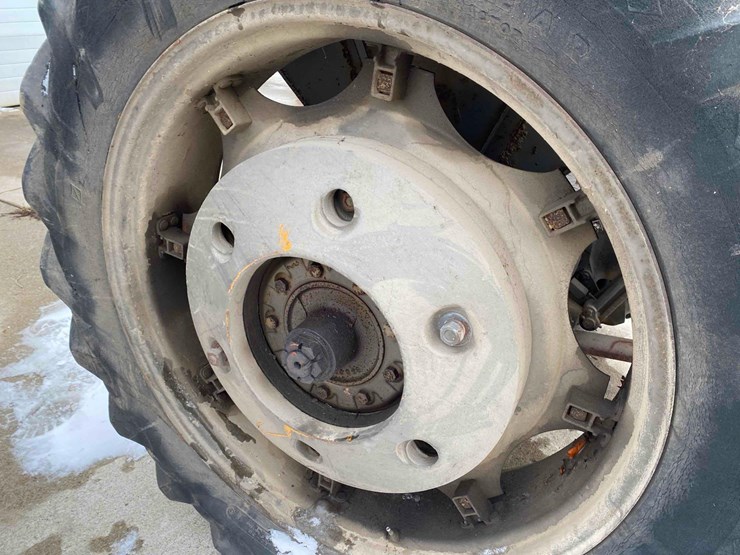 sheppard-diesel-tractor-image-39