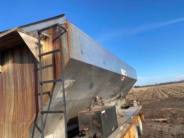 adams-ss-fertilizer-bed-image-29