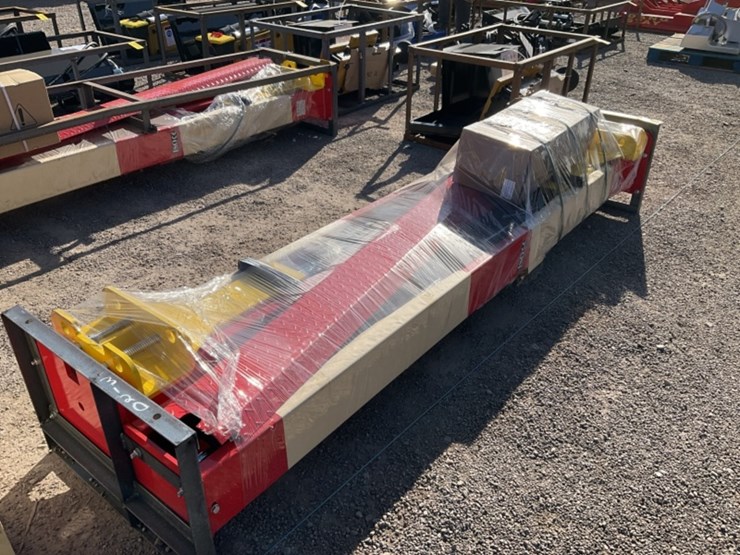 agt-atk-b1000-2-post-automotive-lift-image-1