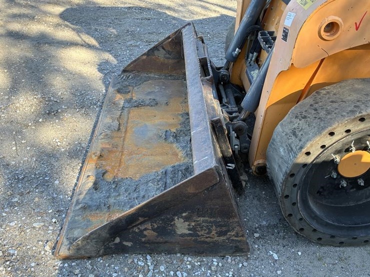 2016-manitou-1900r-image-5